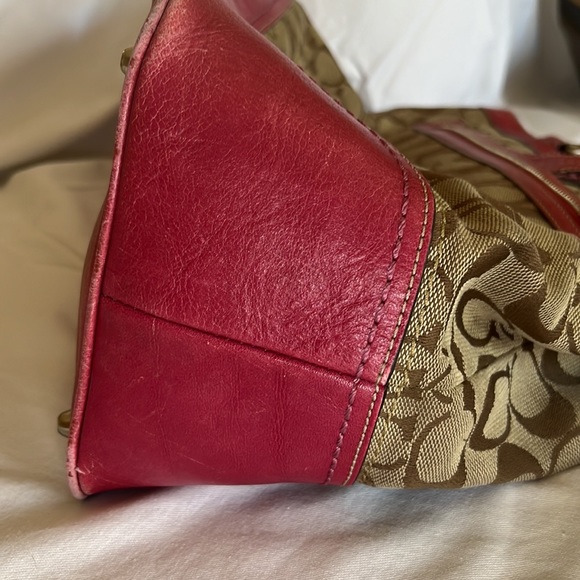 💥Authentic Coach handbag - Picture 5 of 12